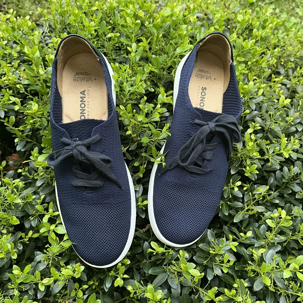 SONOMA -Cattledog Women's Sneakers 10 gently used